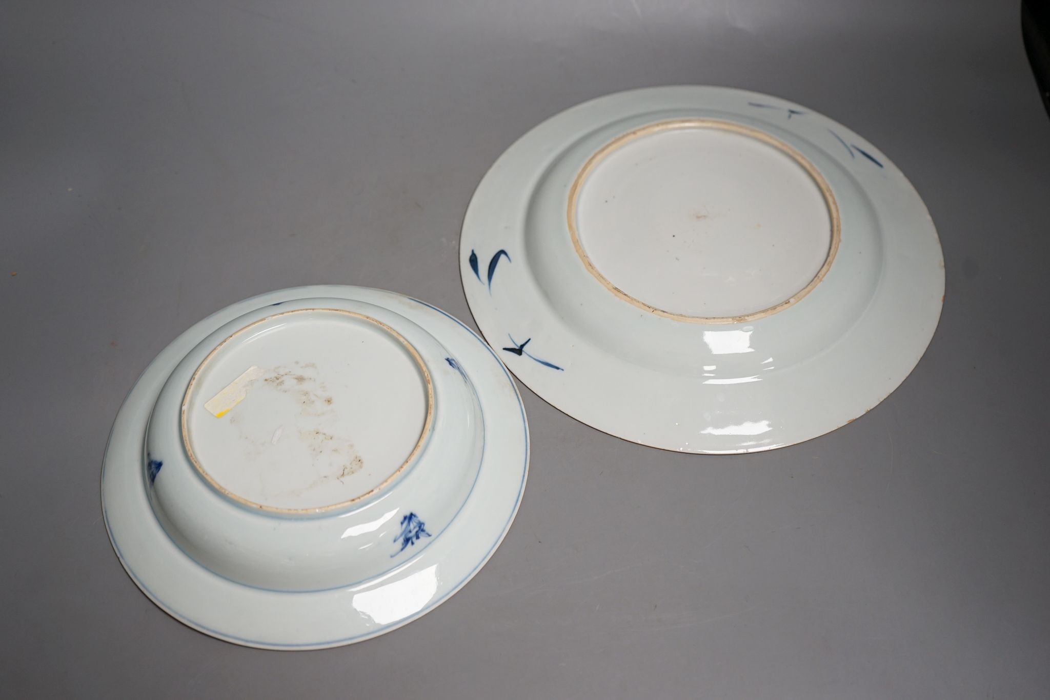 Two 18th century Chinese blue and white plates, largest 29cm diameter